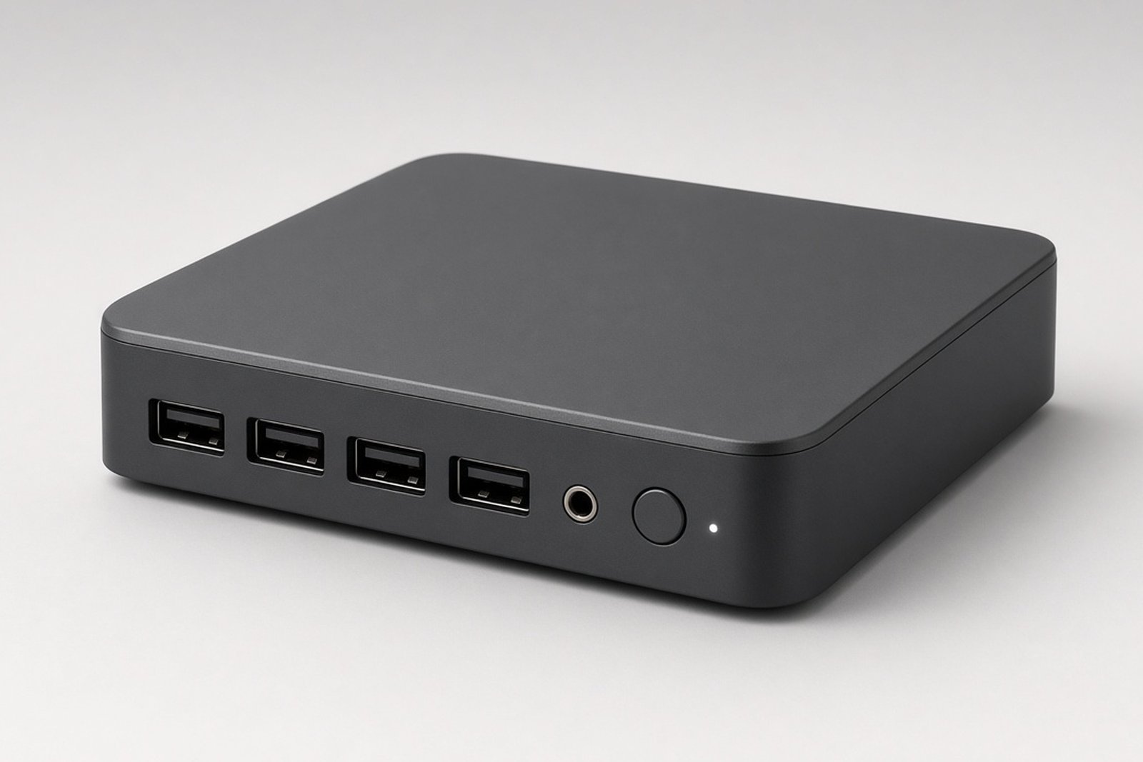 GEEKOM IT13 MAX AI Mini PC 2026, Intel Core Ultra 9 185H, 24GB LPDDR5 / 500GB — a compact AI mini PC with Wi-Fi 7